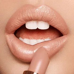 Light Color Nude Lipstick